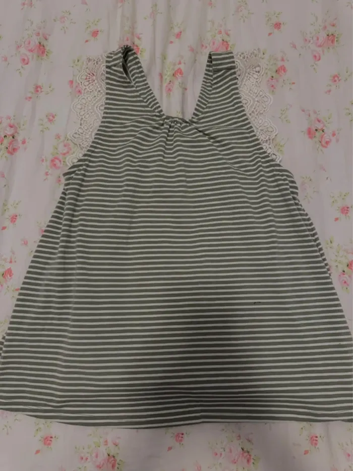 green striped lace shirt - photo numéro 3