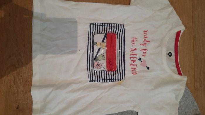 Lot de 2 t-shirts manche courte fille 5 ans - photo numéro 2