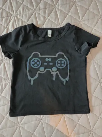 Tee shirt