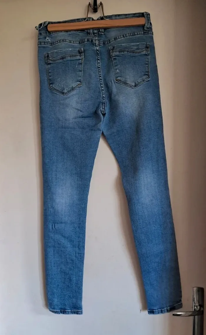 Jeans troué t40 - photo numéro 4