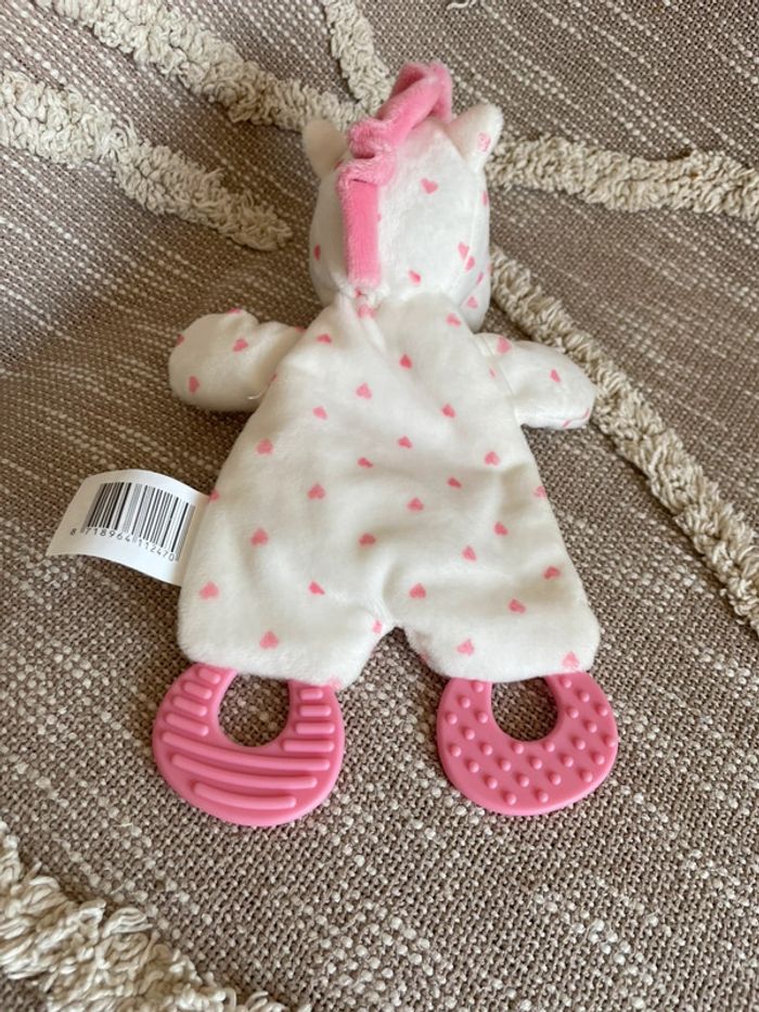 Peluche doudou 24cm Action licorne blanche et rose coeur parfait état - photo numéro 4