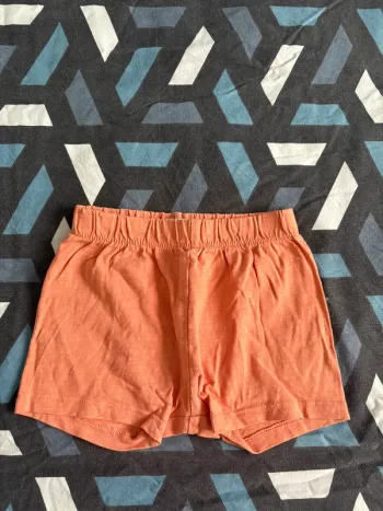 short 18 mois