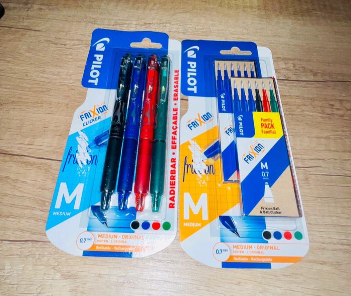 Lot stylo frixions + recharge pilot