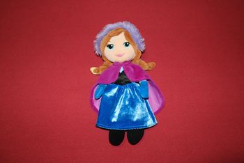 Peluche Anna La reine des neiges