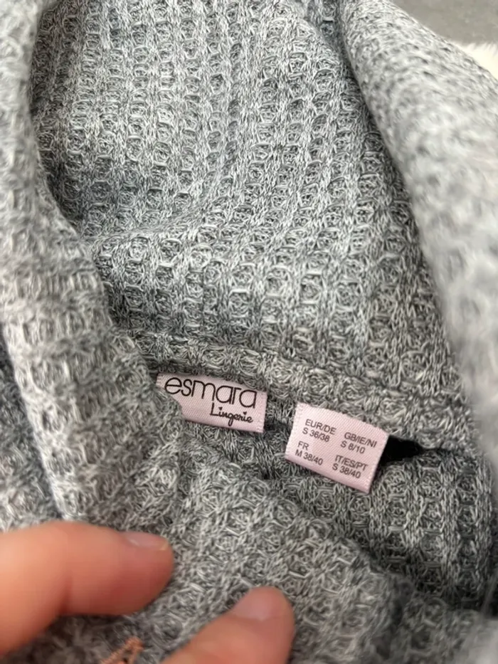 Ensemble gris - photo numéro 6