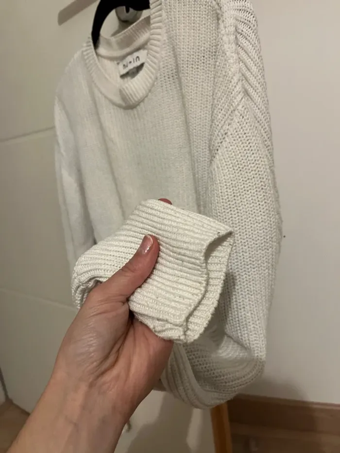 Pull blanc court - photo numéro 3