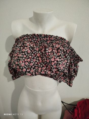 #kytie8ansfille. Top court épaules dénudées taille 8 ans