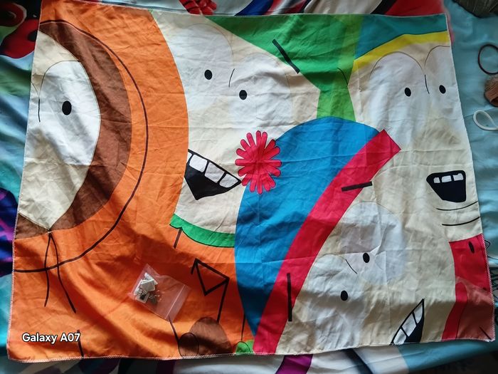 Tenture south Park peau de pêche - photo numéro 5