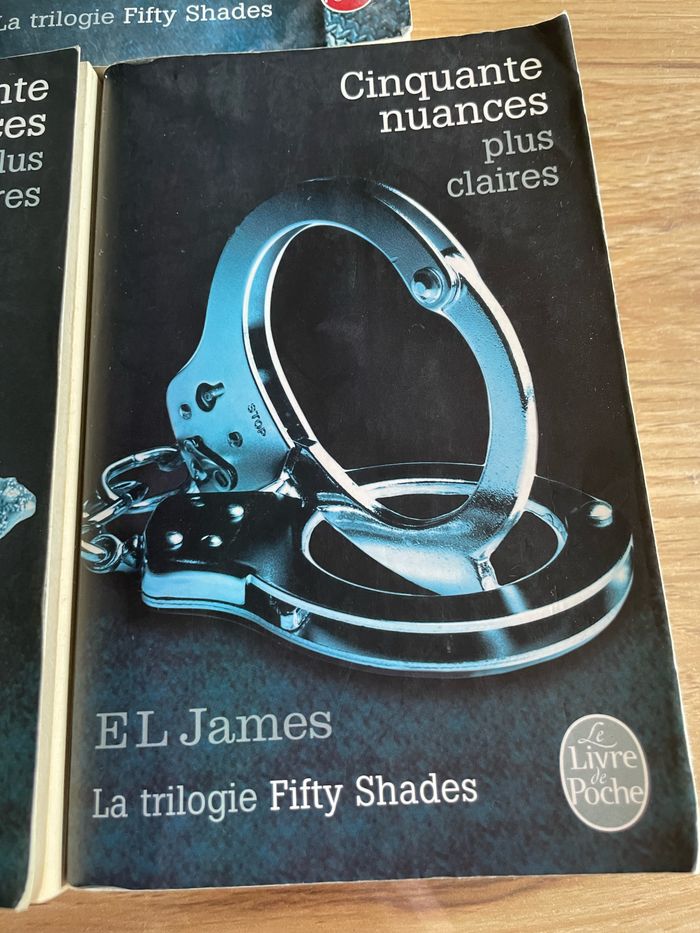 Trilogie des cinquante nuances de Grey - photo numéro 4