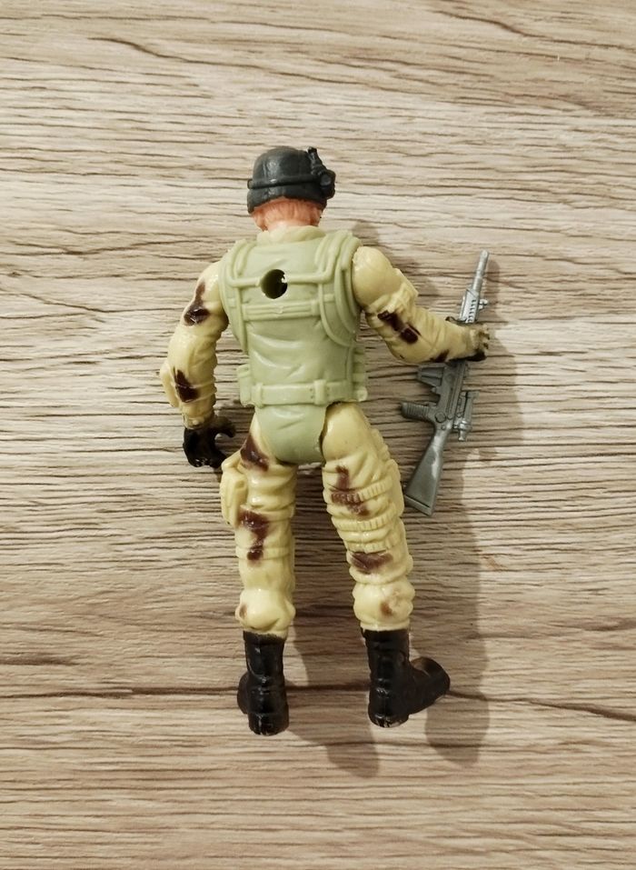 Lot de 4 figurines militaires - photo numéro 7