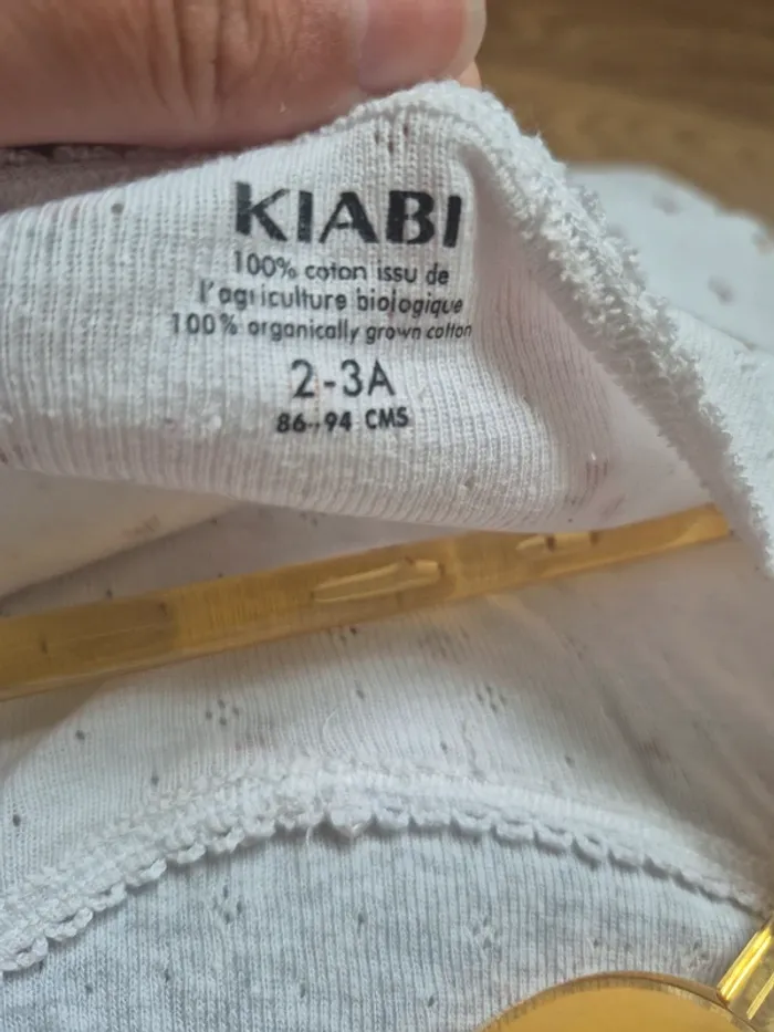 Lot 2 maillot de corps kiabi 2/3ans 86/94cm - photo numéro 4