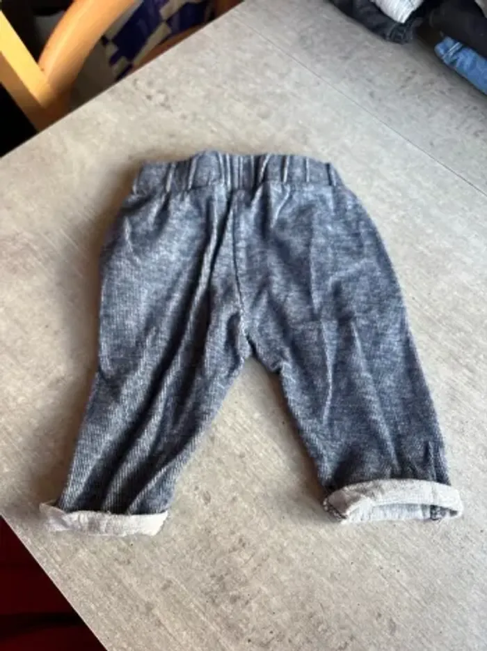 Pantalon 3 mois - photo numéro 3