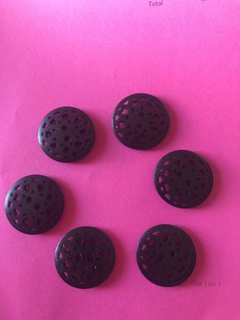 Lot 6 boutons noirs bois 28mm