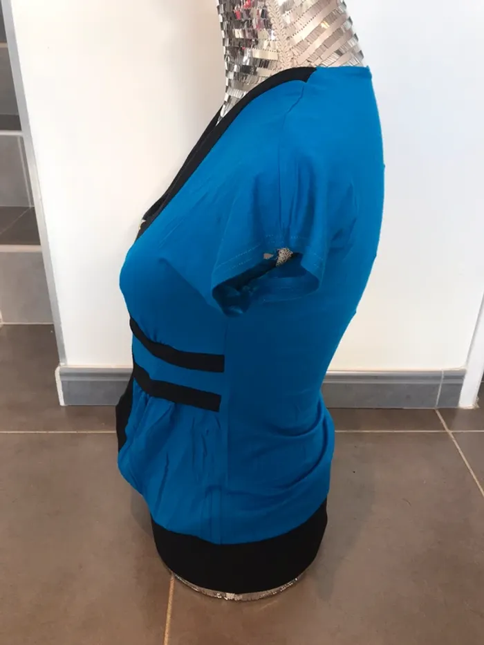 Top blouse taille 36/38 - photo numéro 3