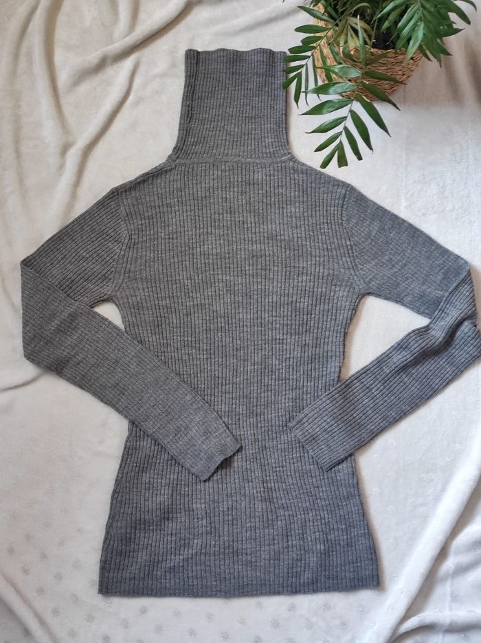 Pull gris col rouler taille S - photo numéro 4