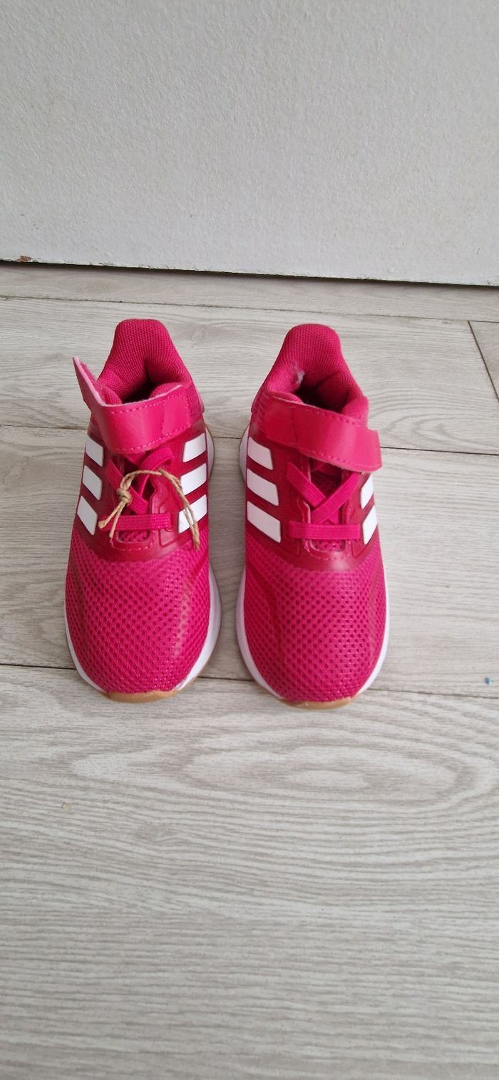 Baskets Adidas, neuves - photo numéro 2