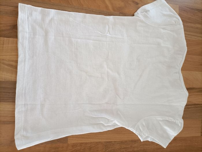 Tee-shirt blanc et rouge Minnie à strass Disney 6 ans comme neuf - photo numéro 5