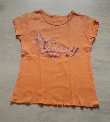 T-shirt papillon girly vinyl fraise 6 ans