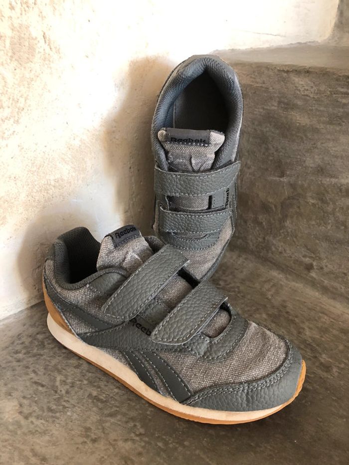 Baskets grise Reebok 30 - photo numéro 2