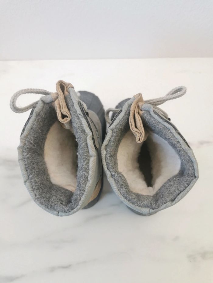 🔥Bottes après ski neige enfant mixte taille 21/22 - photo numéro 5