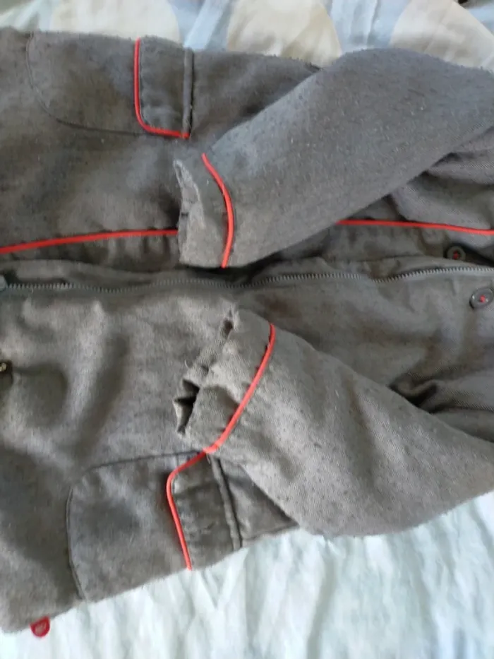 Joli manteau 3 ans - photo numéro 2