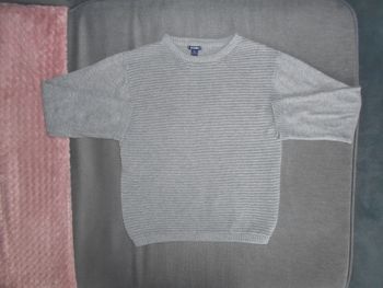 Pull (Kiabi), taille: 6 ans