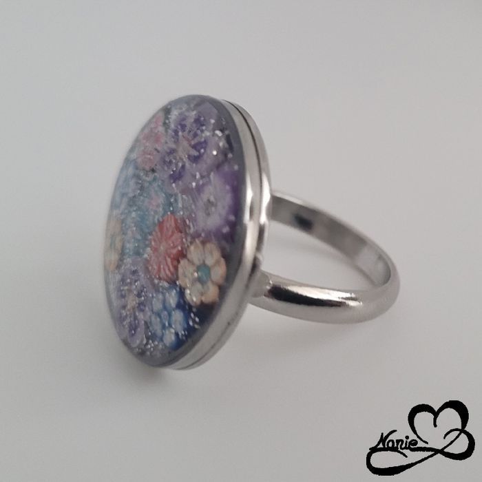 Bague ajustable ronde argentée à fleurs en pâte Fimo - photo numéro 3