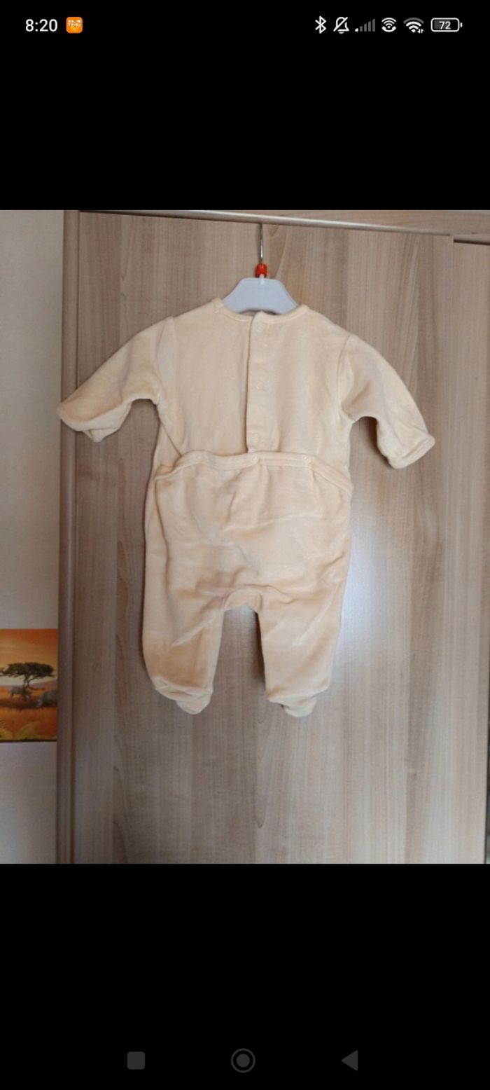 Pyjama 3 mois - photo numéro 3