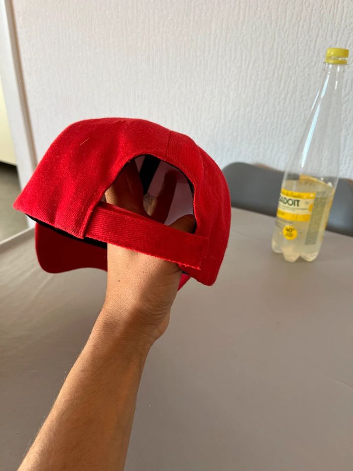 Casquette rouge logo brodé Paris x France vintage - photo numéro 3
