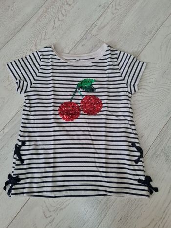 Haut MC "cerises" 10 ans fille