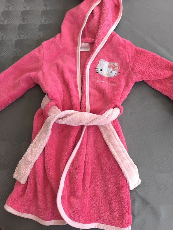 Peignoir hello kitty 2 ans