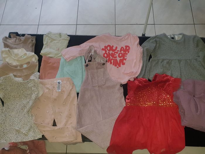 Gros lot de vêtements - photo numéro 2