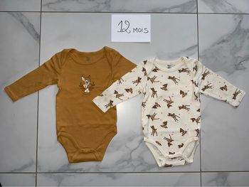 Lot de deux body Disney bambi 9 mois