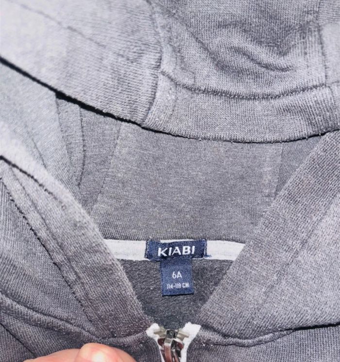 Veste zippe 6 ans - photo numéro 3