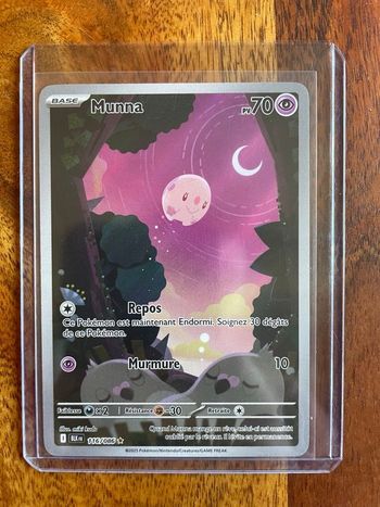 Carte Pokémon Munna 116/086 FR Illustration Rare – Foudre Noire, en état NEUF sortie booster.