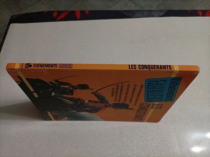 Livre les conquérants événement fabuleux - photo numéro 6