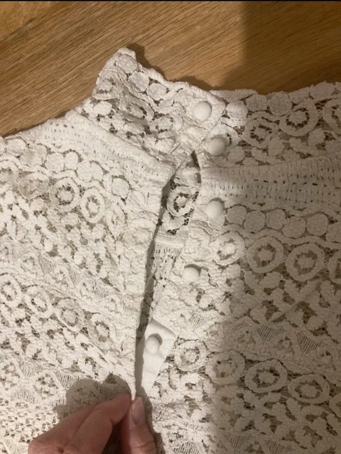Haut en dentelle crème – Maison 123 - photo numéro 6