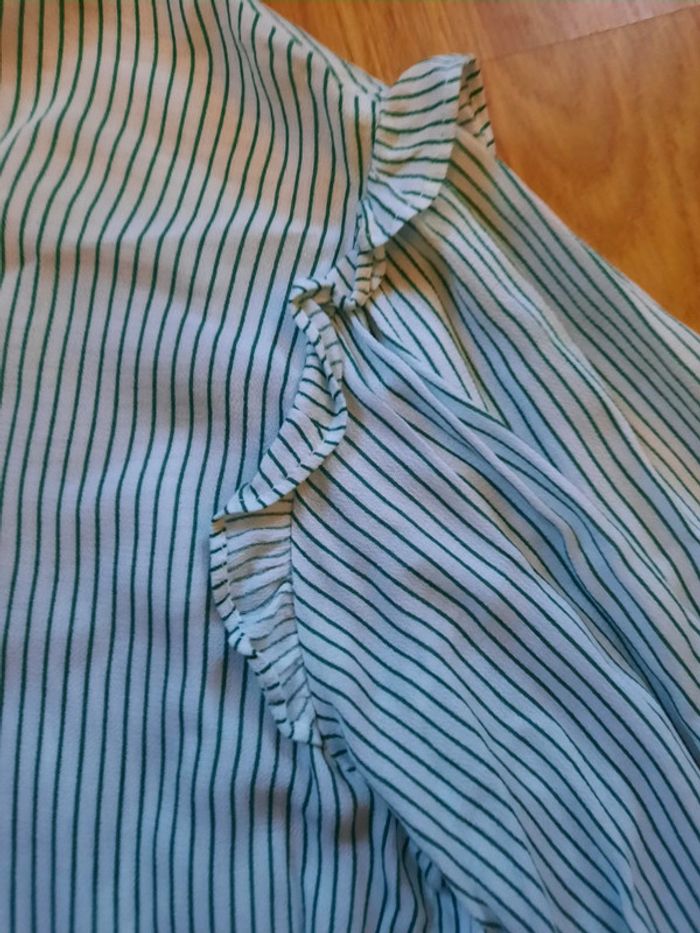 Chemisier ml T 40 neuf - photo numéro 3