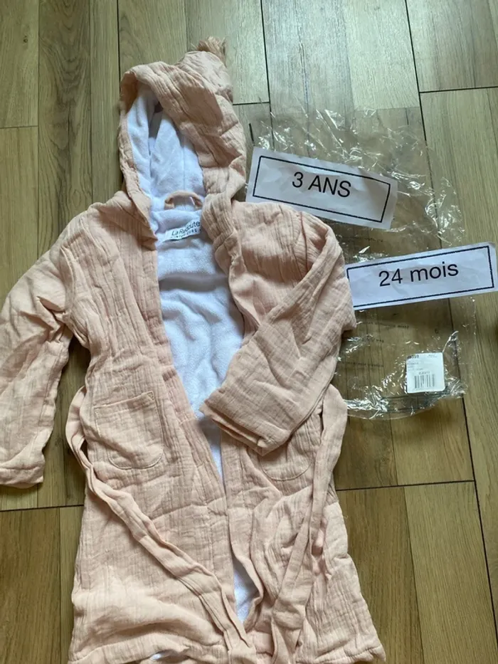 Peignoir rose gaze de coton éponge