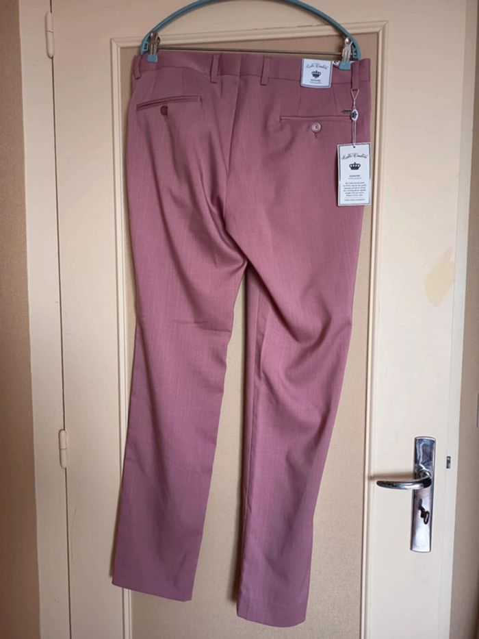 Pantalon homme , marque Genuine. - photo numéro 2