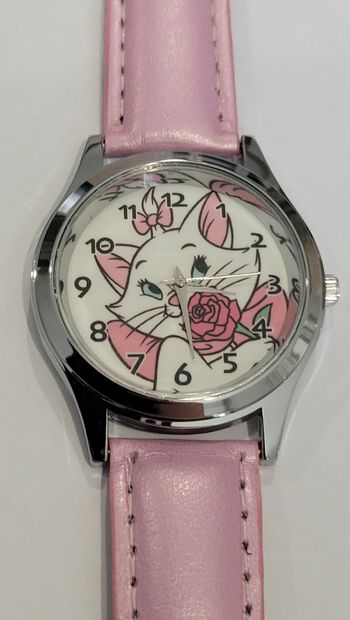 MONTRE ENFANT FILLE MARIE DES ARISTOCHATS ROSE. NEUVE!