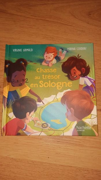 Chasse au trésor en Sologne / Virginie Grimaldi / livre mac donald