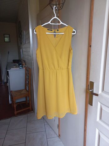 Robe jaune