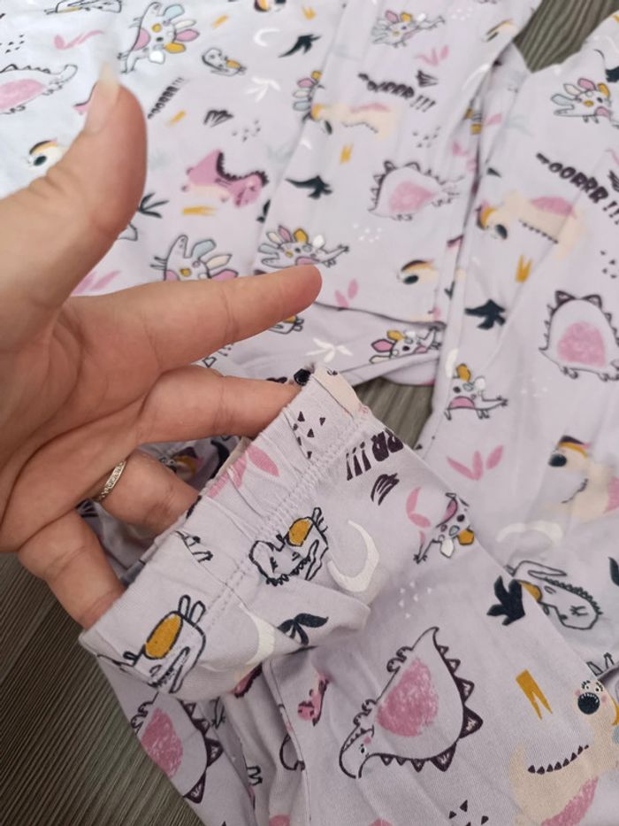 Pyjama dinosaure - photo numéro 3