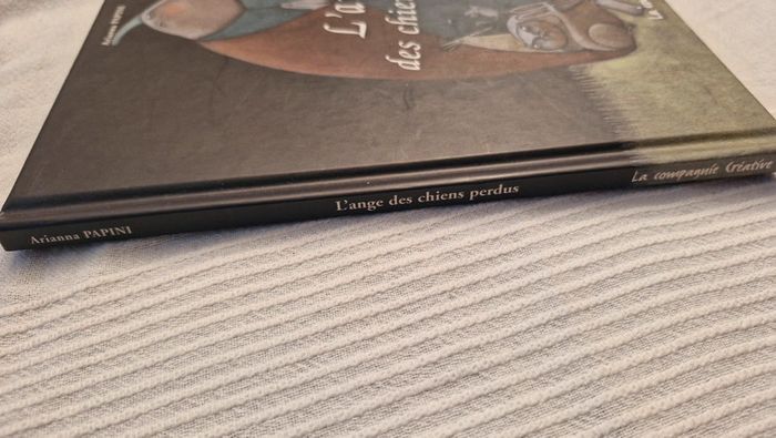 L ange des chiens perdus d Arianna Papini - photo numéro 4