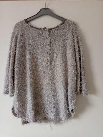 Pull gris