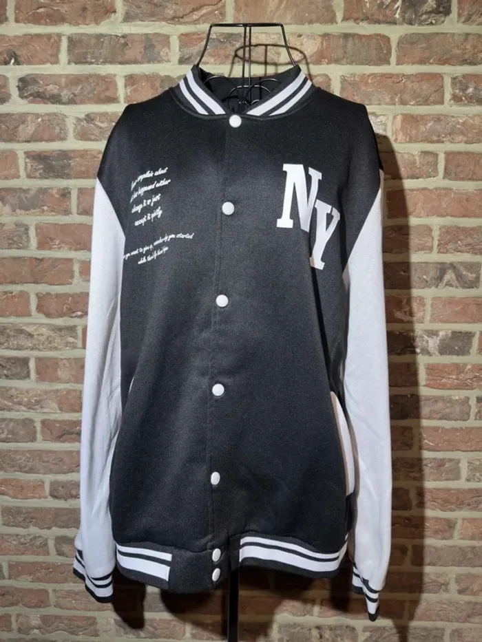 Blouson Varsity noire et blanche New York Taille L / 40 - photo numéro 6