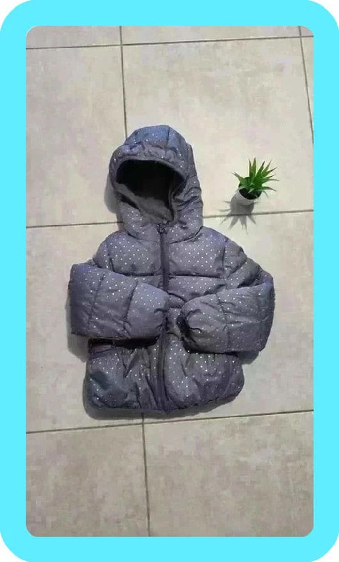 Belle doudoune chaude grise 4/5 ans TEX - photo numéro 2