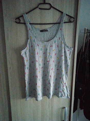 Joli débardeur couleur gris 