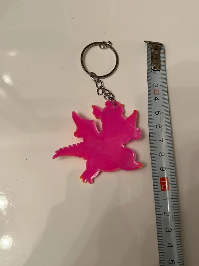 Porte clé dragon rose/fuschia neuf - photo numéro 3